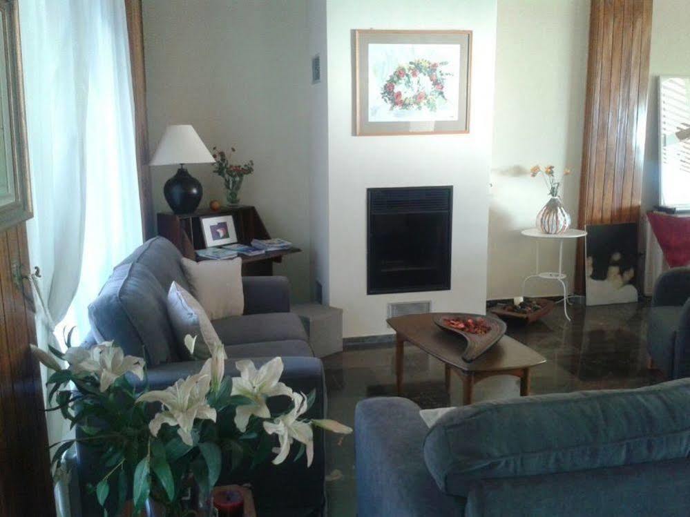 Hotel Theoxenia Loutráki Extérieur photo