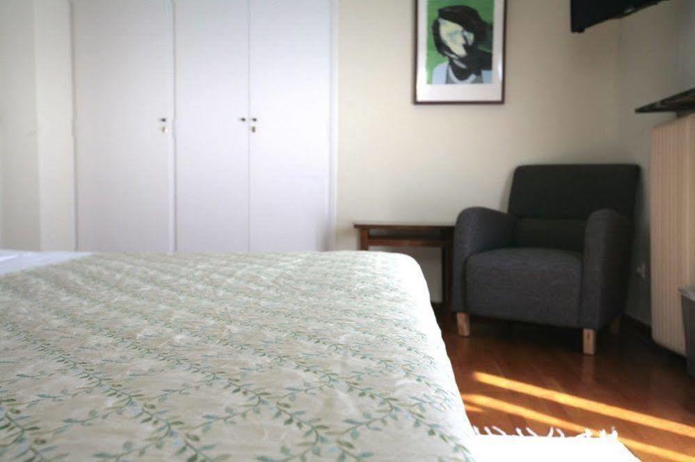 Hotel Theoxenia Loutráki Extérieur photo